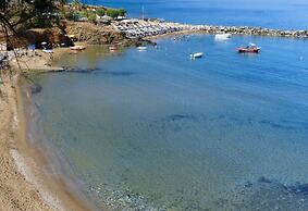 Panormo Beach