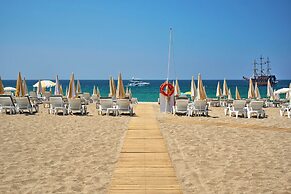 Elysee Beach Hotel