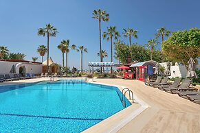 Elysee Beach Hotel