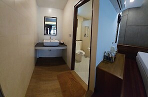 Salakphet Resort