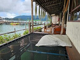 Salakphet Resort