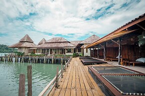 Salakphet Resort