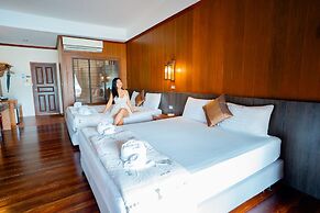 Salakphet Resort