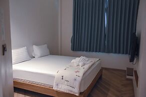 Salakphet Resort