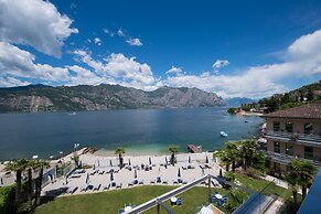 Hotel Castello Lake Front