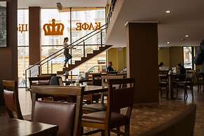 Hotel Cisar