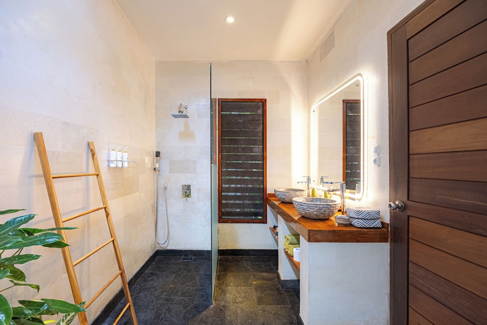 Karmagali Boutique Suites & Private villas