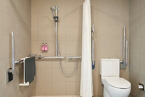 MOXY Frankfurt Eschborn