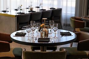 ANDAZ OTTAWA BYWARD MARKET, BY HYATT