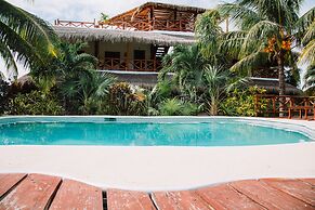 Ensueño Holbox and Beach Club