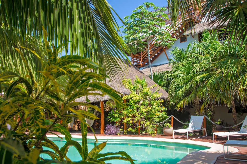 Holbox Deluxe Wellness Apartments