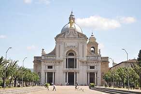 Hotel Mom Assisi