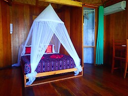 Waecicu Eden Beach Hotel