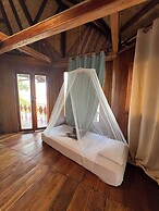 Waecicu Eden Beach Hotel