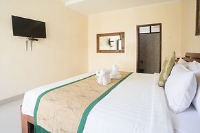 Blanjong Homestay by ecommerceloka