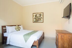 Blanjong Homestay by ecommerceloka