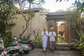 Blanjong Homestay by ecommerceloka