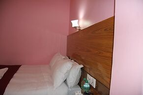 Hotel Butter Cup