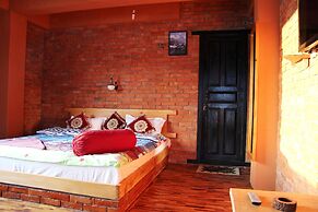 Nar-Bis Hotel