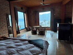 Nar-Bis Hotel