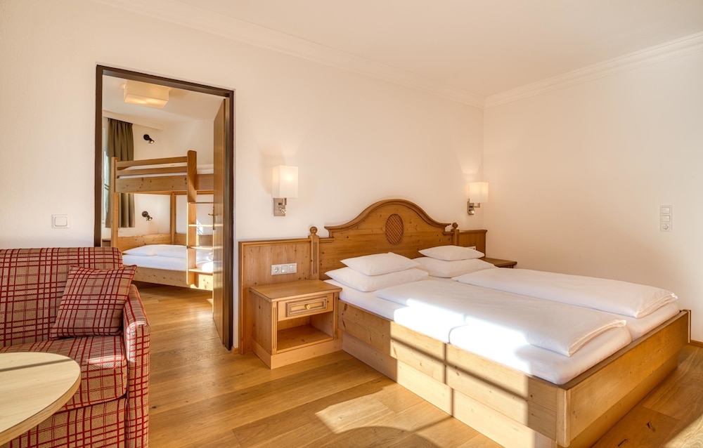 Hotel Kristall