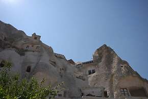 Arif Cave Hotel