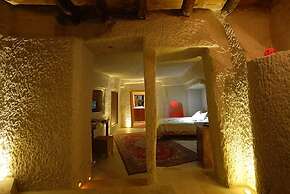Arif Cave Hotel
