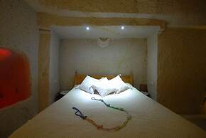 Arif Cave Hotel