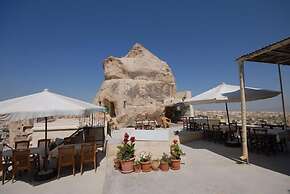 Arif Cave Hotel