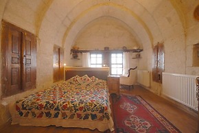 Arif Cave Hotel