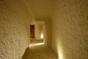 Arif Cave Hotel