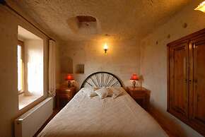 Arif Cave Hotel