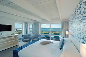One Marine Drive Boutique Hotel