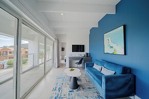 One Marine Drive Boutique Hotel