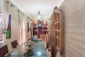 Dar Kamar Zamane - Adults Only
