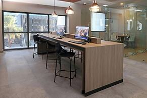 City Express Plus by Marriott Monterrey Galerias