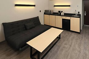 City Express Plus by Marriott Monterrey Galerias