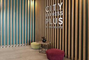 City Express Plus by Marriott Monterrey Galerias