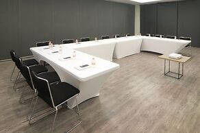 City Express Plus by Marriott Monterrey Galerias