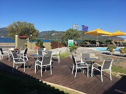 Ariadnes Holiday Accommodation II