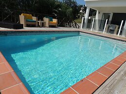 Sun Sea Sleep Apartments