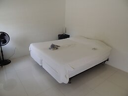 Sun Sea Sleep Apartments