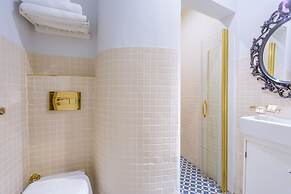 Araf Hotel