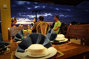 Guru Ratna Homestay