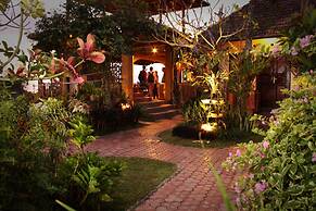 Guru Ratna Homestay
