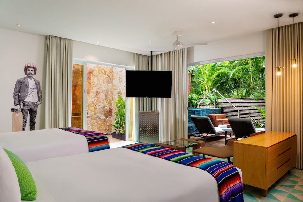 W Punta de Mita