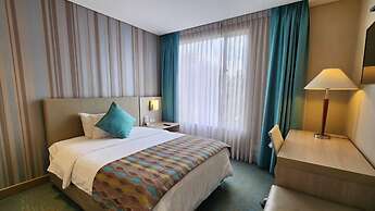 Hotel Plaza Suites