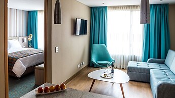 Hotel Plaza Suites
