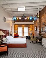 Retro Suites Hotel