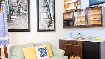 Retro Suites Hotel